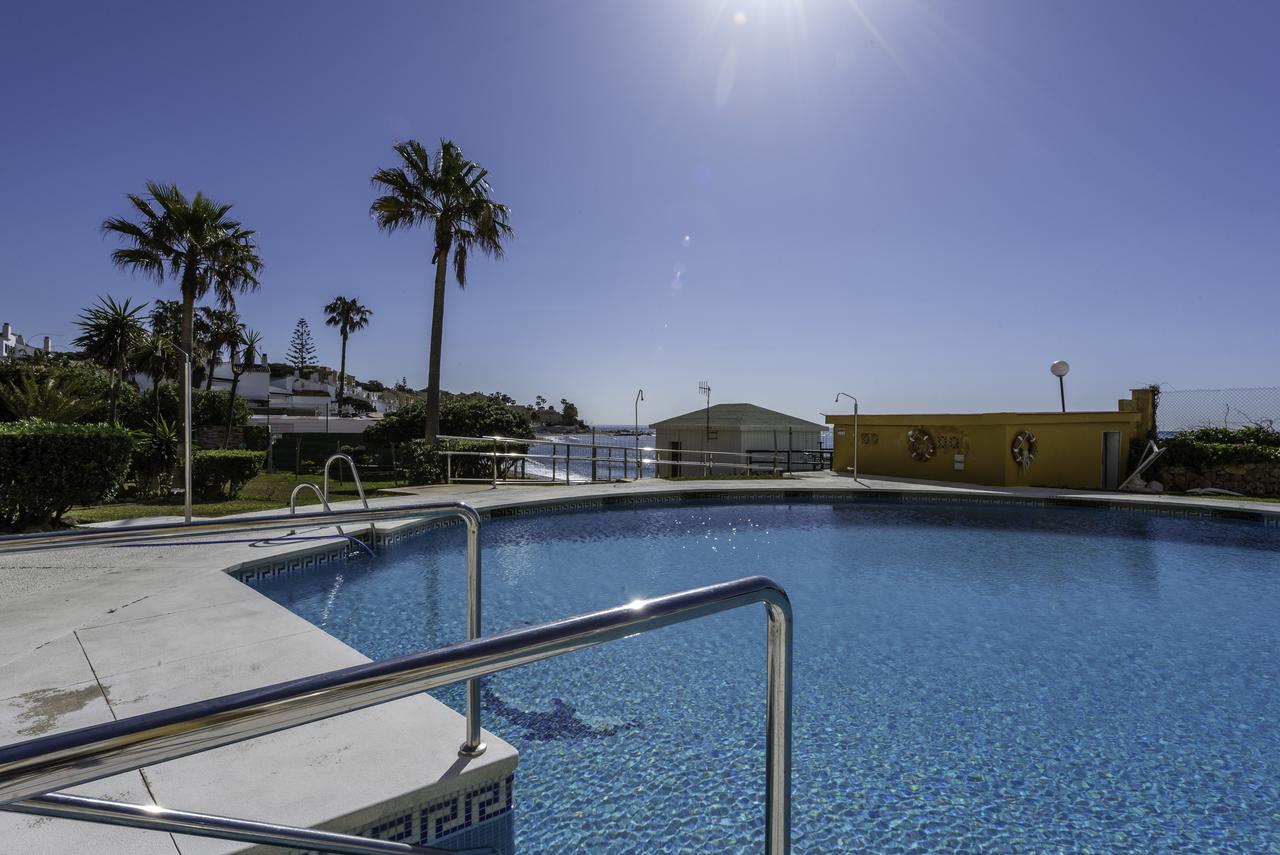 Nest Studio Playa Alhamar Sitio de Calahonda Bagian luar foto