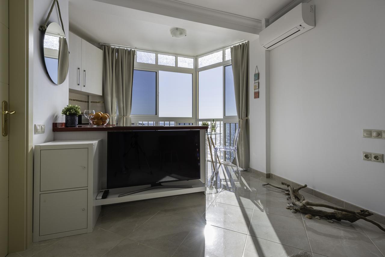 Nest Studio Playa Alhamar Sitio de Calahonda Bagian luar foto