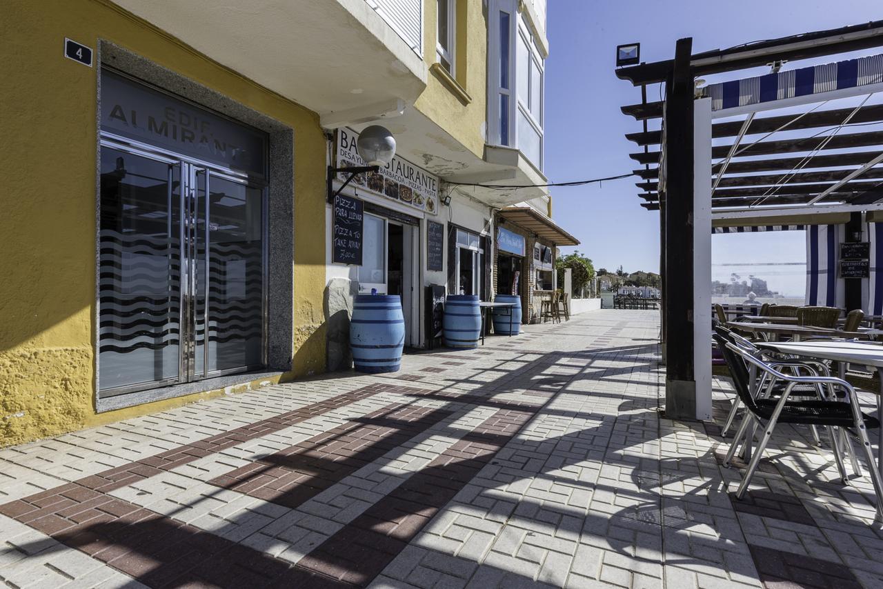 Nest Studio Playa Alhamar Sitio de Calahonda Bagian luar foto